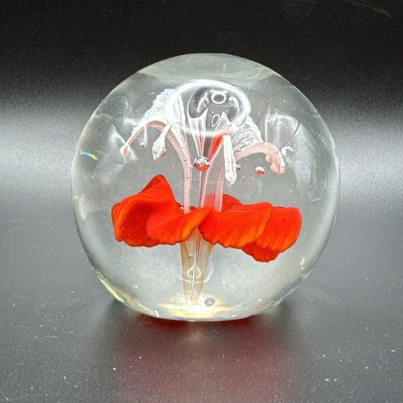 Unmarked Other - Vintage Art‎ Glass Paperweight Tropical Orange White Flower Controlled Bubble